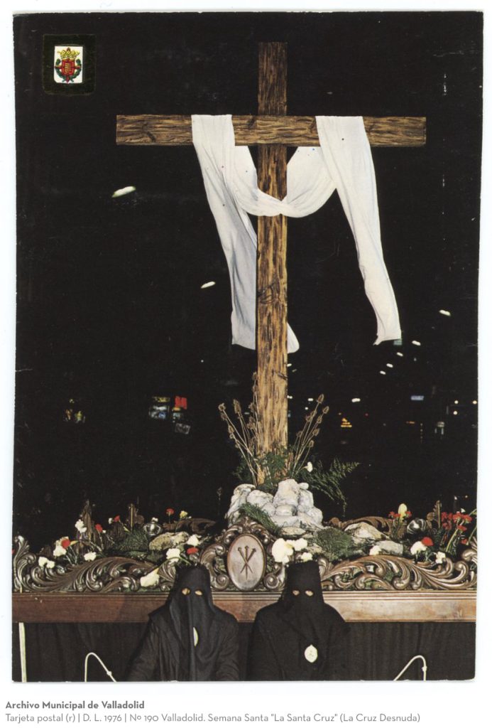 Tarjeta postal. D. L. 1976. Nº 190 Valladolid. Semana Santa "La Santa Cruz" (La Cruz Desnuda)(r)