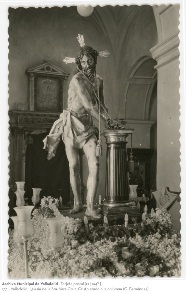 Tarjeta postal. 194? 177. - Valladolid. Iglesia de la Sta. Vera Cruz. Cristo atado a la columna (G. Fernández)(r)