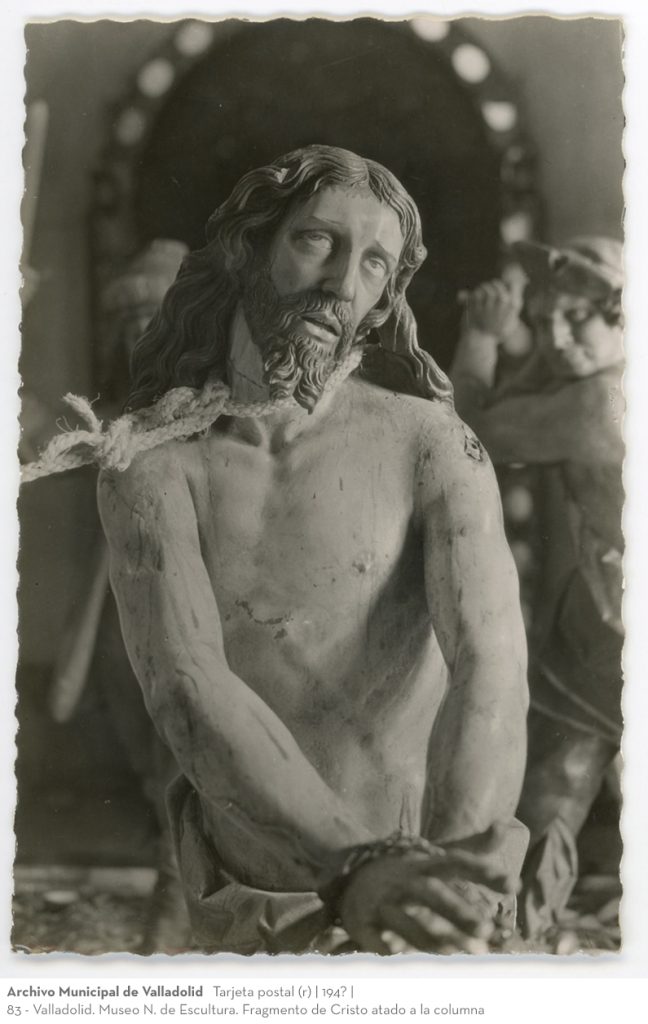 Tarjeta postal. 194? 83 - Valladolid. Museo N. de Escultura. Fragmento de Cristo atado a la columna (r)
