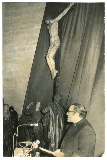Fotografía. 10/03/1978. Pregón de Semana Santa de José Luis Martín Descalzo en 1978